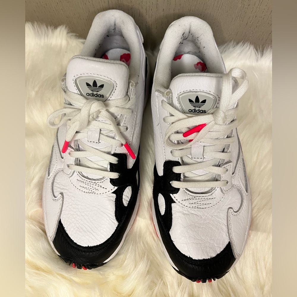 Adidas originals womens falcon - Picture 3 of 6